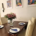 Apartment 21068 *